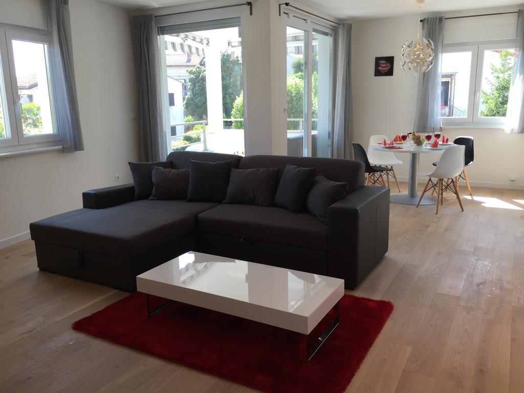 Apartment Panoss Rovigno Esterno foto