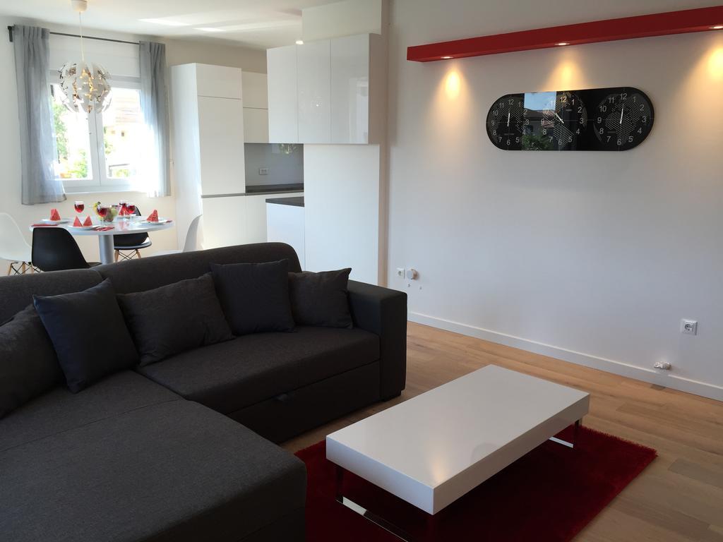 Apartment Panoss Rovigno Esterno foto